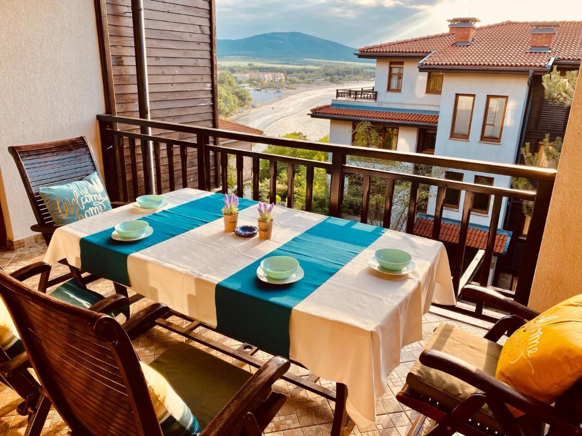 Santa Marina 2-Bedroom Apt. W/ Sea View + Terrace Созополь Екстер'єр фото